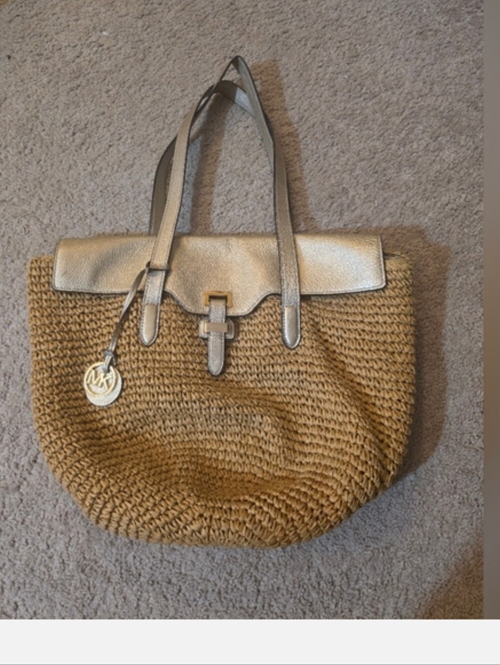 Michael Kors "GOLD" Trim Tan Straw Tote - Picture 2 of 16